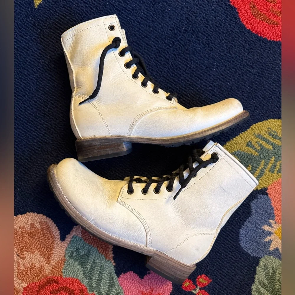 Freebird Manchester Combat Boot in White Leather - Picture 2 of 7
